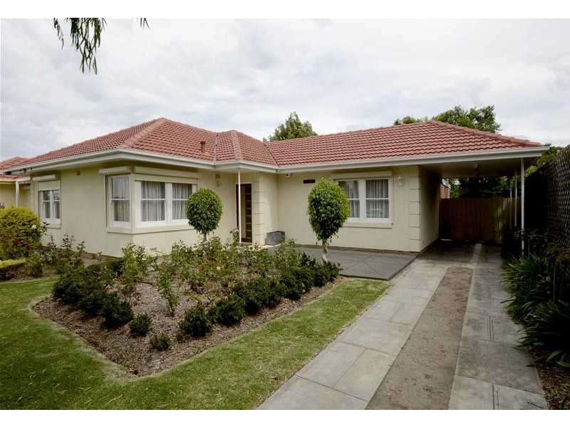 11 Windsor Terrace, West Beach SA 5024