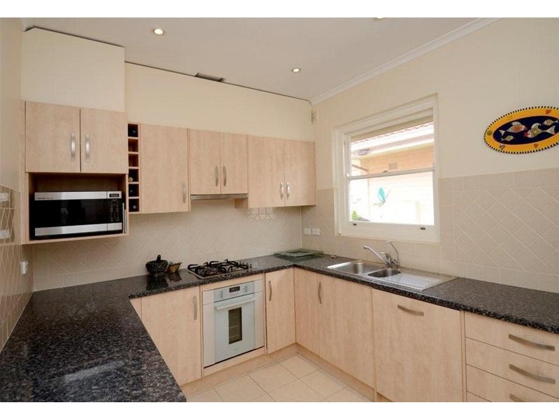 11 Windsor Terrace, West Beach SA 5024