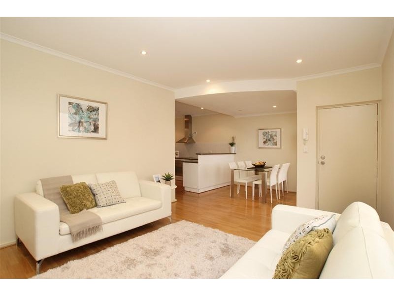3/98 Seaview Road, West Beach SA 5024
