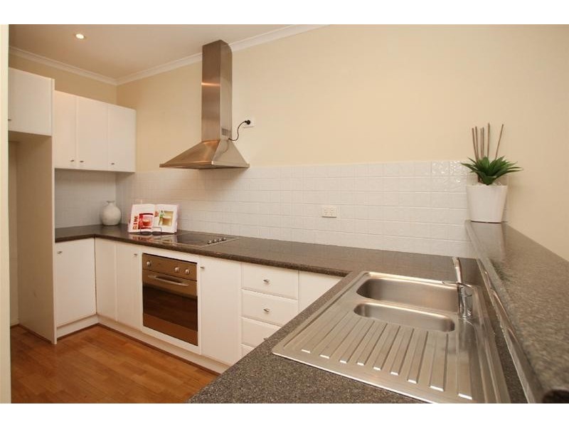 3/98 Seaview Road, West Beach SA 5024
