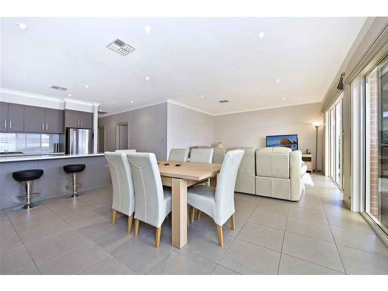 41 Hoskin Avenue, Kidman Park SA 5025