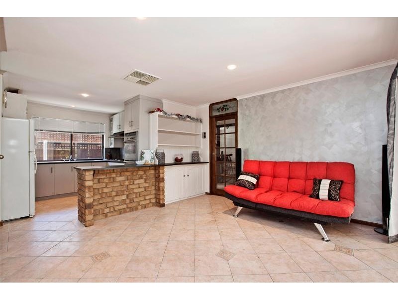 99 Emmerson Drive, Morphett Vale SA 5162