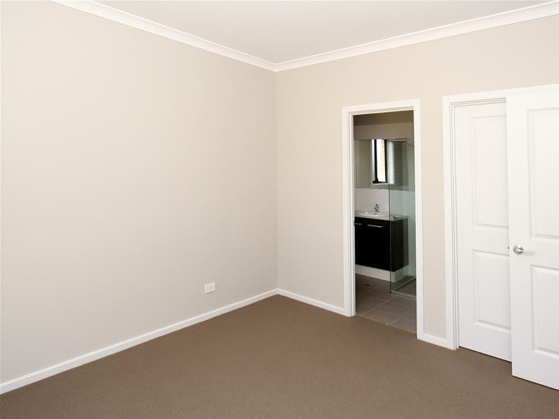 5 McEwin Avenue, North Plympton SA 5037