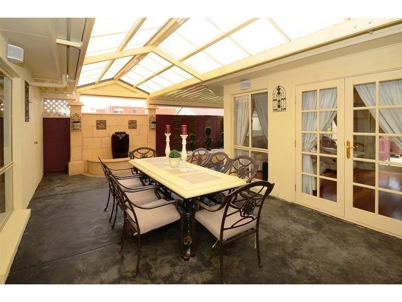 3 The Crest, Chandlers Hill SA 5159