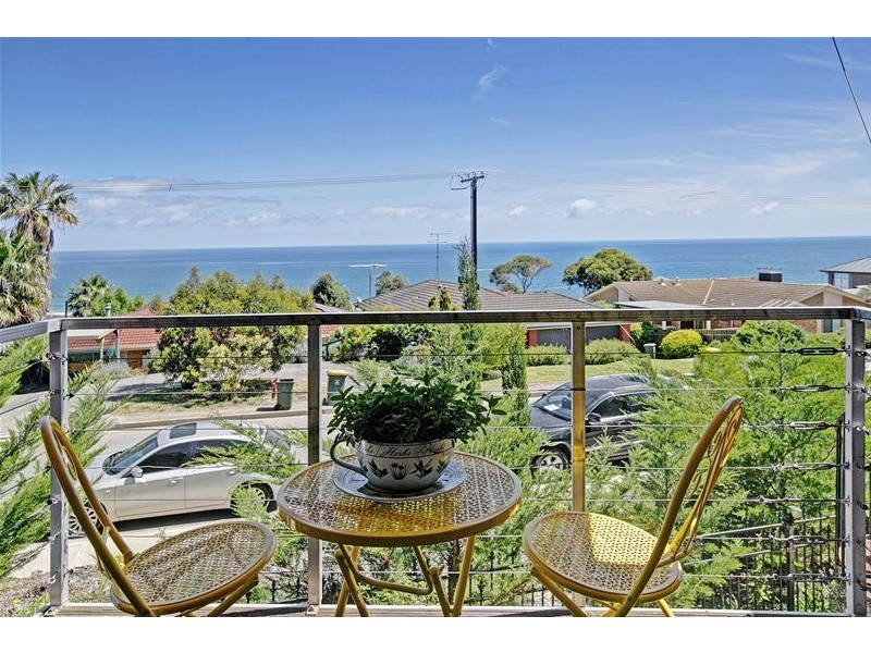 14 St Vincents Avenue, Hallett Cove SA 5158