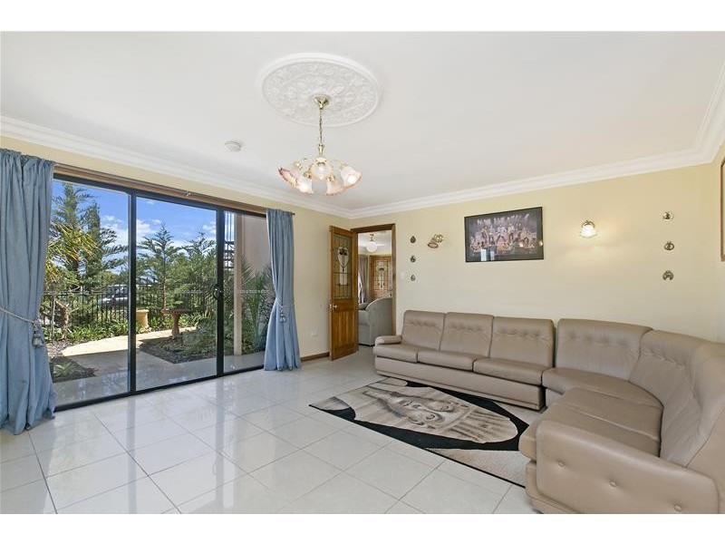14 St Vincents Avenue, Hallett Cove SA 5158