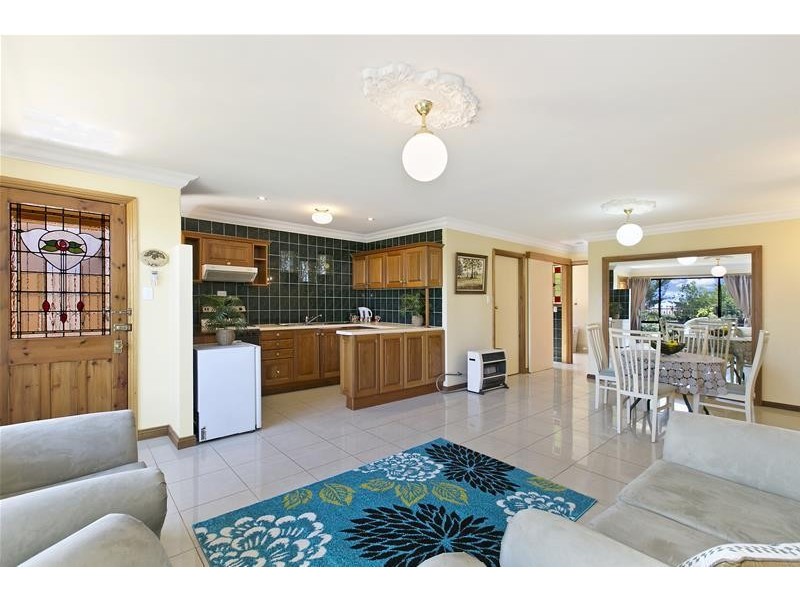 14 St Vincents Avenue, Hallett Cove SA 5158