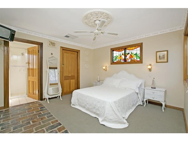 14 St Vincents Avenue, Hallett Cove SA 5158