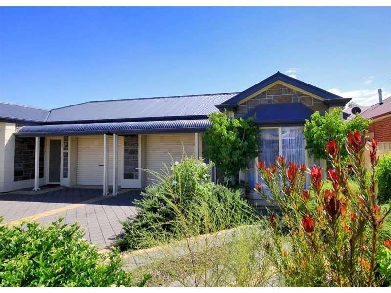 28 Condada Avenue, Park Holme SA 5043