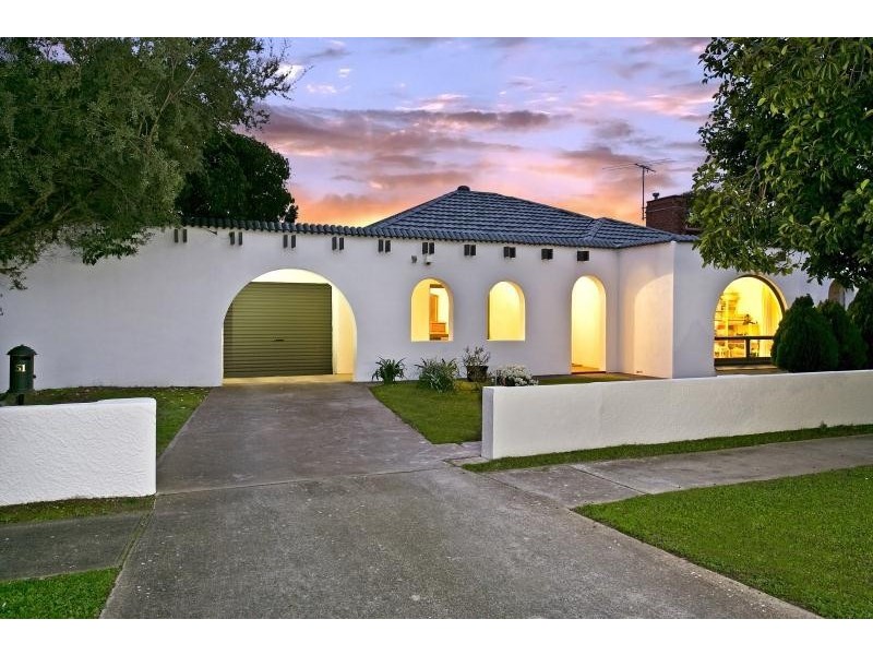 51 Stradbroke Avenue, Plympton Park SA 5038