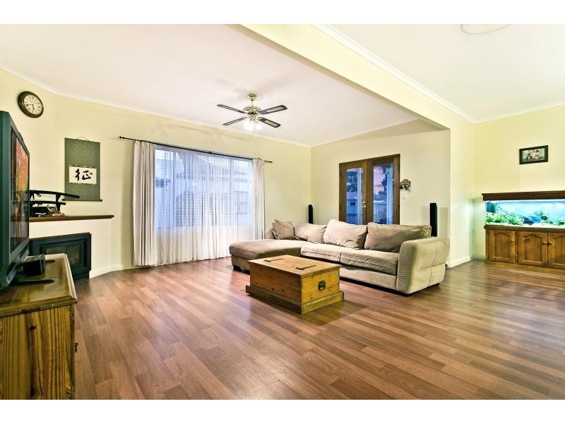 51 Stradbroke Avenue, Plympton Park SA 5038