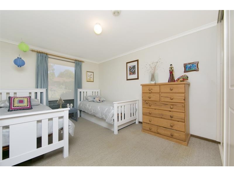 11 Lalina Street, Happy Valley SA 5159