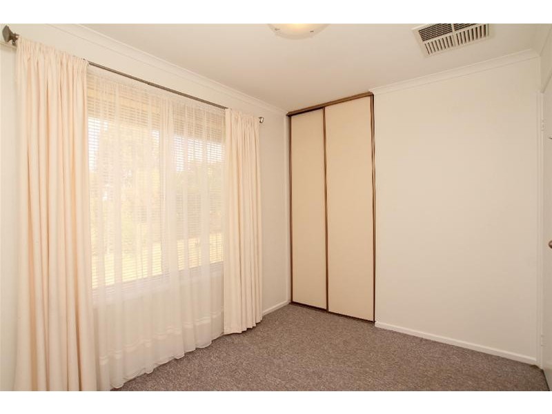 22 Doulton Drive, Trott Park SA 5158