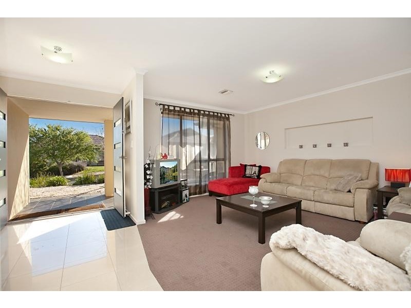 13 Sylvan Circuit, Noarlunga Downs SA 5168