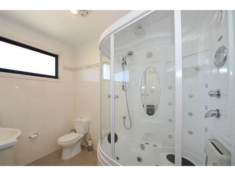 4/2 Lambton Street, Oaklands Park SA 5046