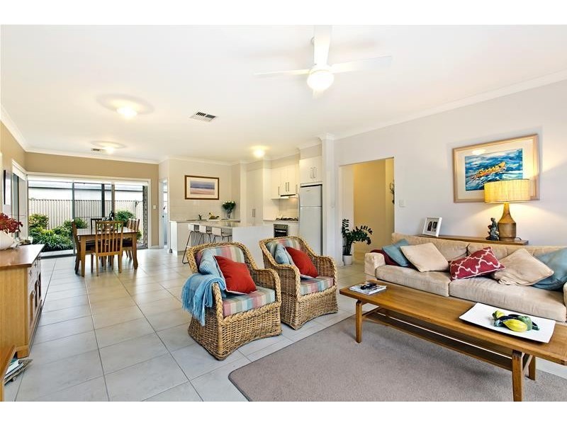 5 Illawarra Avenue, Hove SA 5048