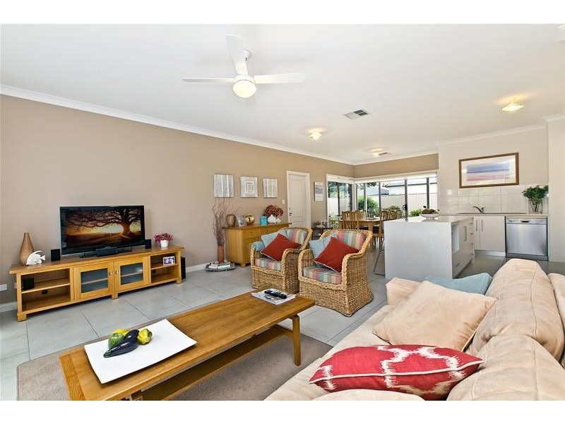 5 Illawarra Avenue, Hove SA 5048