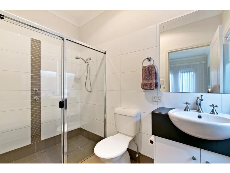 5 Illawarra Avenue, Hove SA 5048