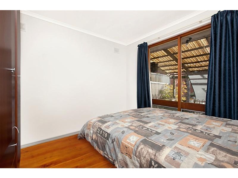 36 Columbia Crescent, Hallett Cove SA 5158