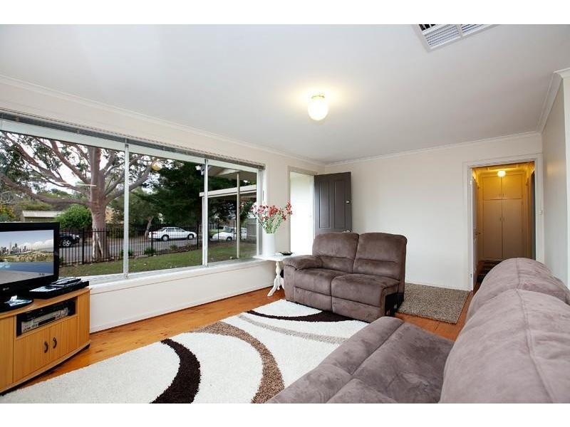 17 Dominic Crescent, Morphett Vale SA 5162