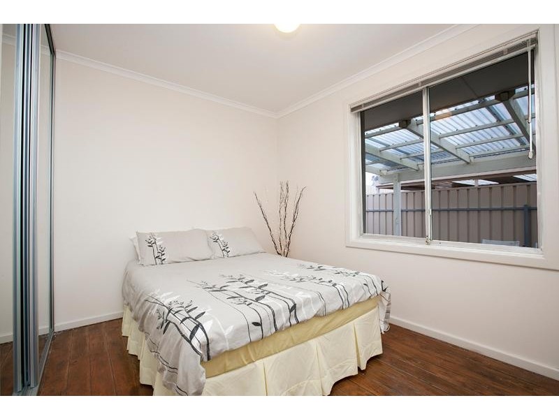 17 Dominic Crescent, Morphett Vale SA 5162