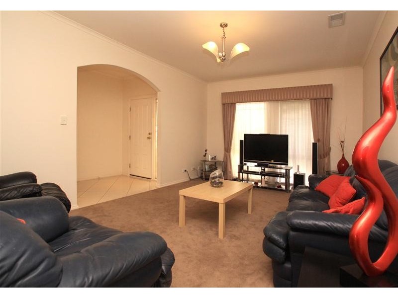 75 Grand Boulevard, Seaford Rise SA 5169