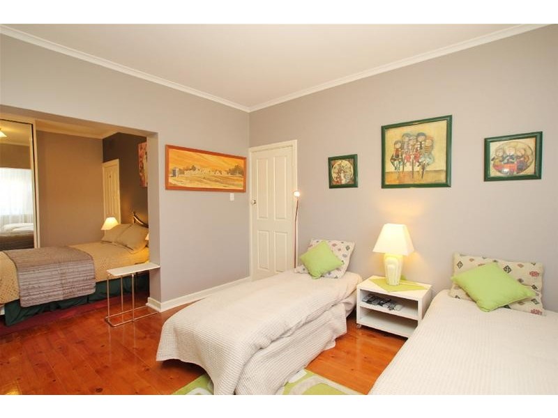 1/3 Winifred Avenue, Glandore SA 5037