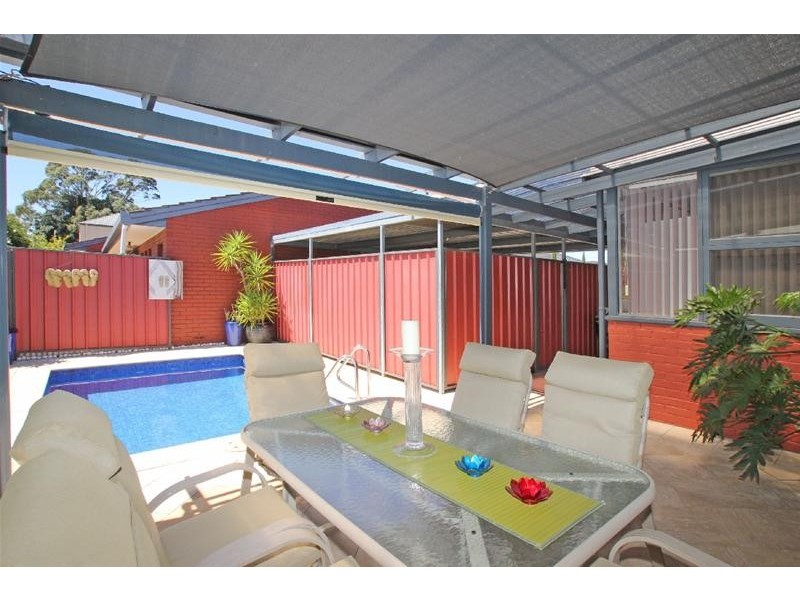 1/3 Winifred Avenue, Glandore SA 5037