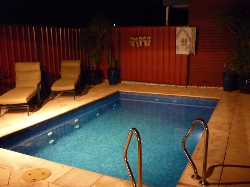 1/3 Winifred Avenue, Glandore SA 5037