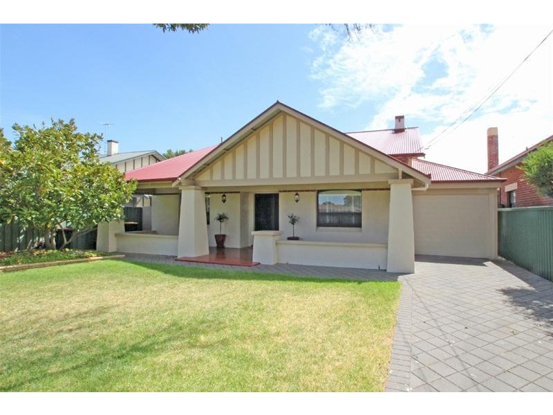 8 Hartley Road, Brighton SA 5048