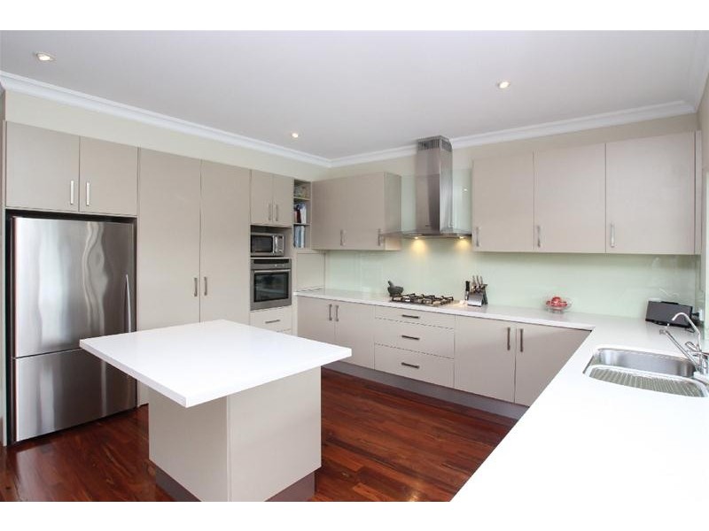 8 Hartley Road, Brighton SA 5048