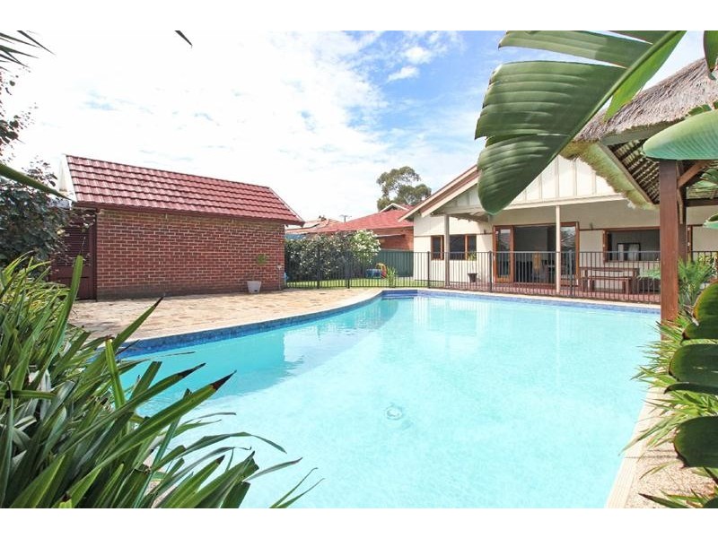 8 Hartley Road, Brighton SA 5048