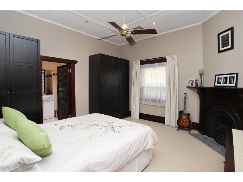 8 Hartley Road, Brighton SA 5048