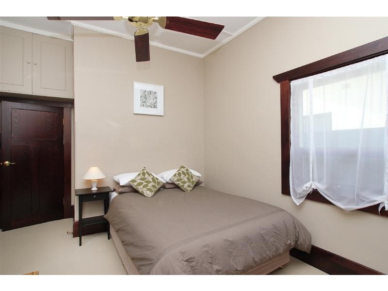 8 Hartley Road, Brighton SA 5048