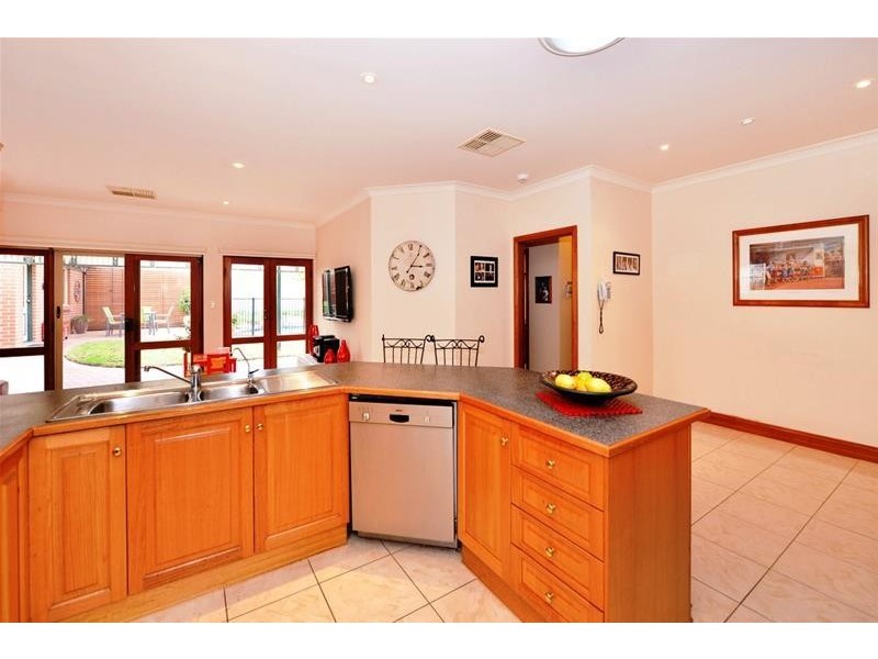 32 Sandalwood Crescent, Flagstaff Hill SA 5159