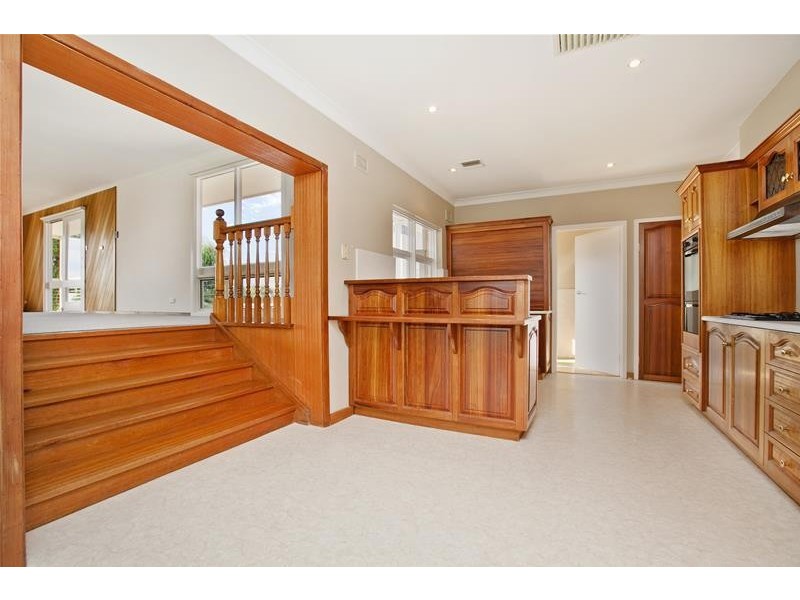 10 Coolinga Road, Marino SA 5049