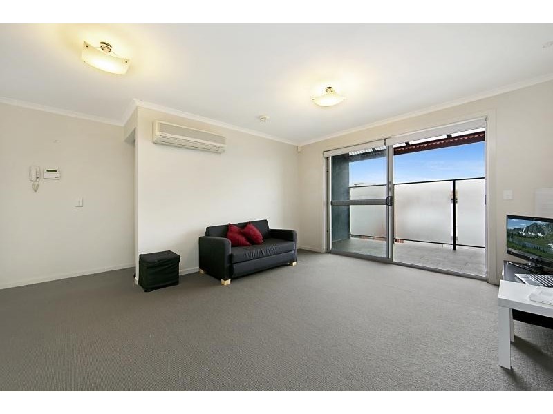 8/2 Fisher Place, Mawson Lakes SA 5095