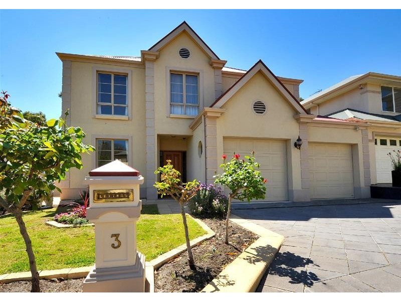 3 McLaren Court, Torrens Park SA 5062