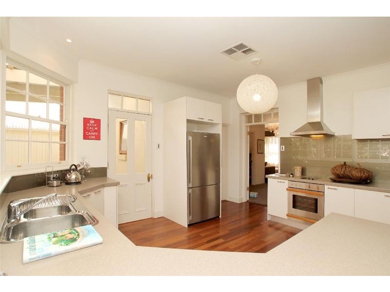 13 Mattner Avenue, Glenelg North SA 5045