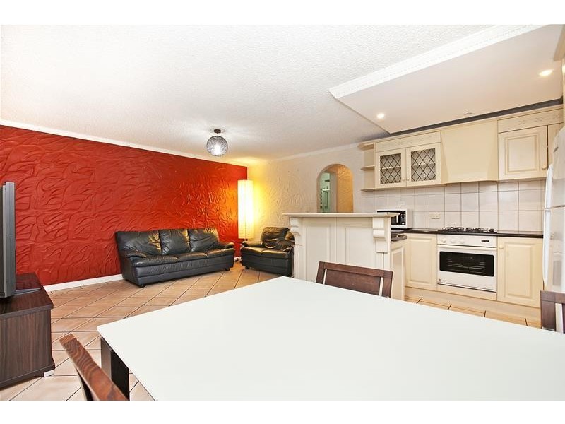 2/35 Nile Street, Glenelg SA 5045