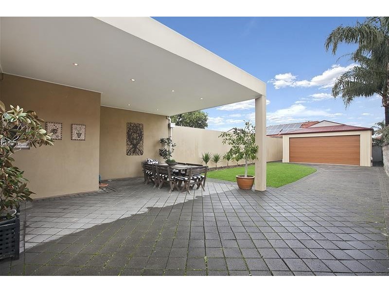 8 Wallace Street, Glenelg East SA 5045