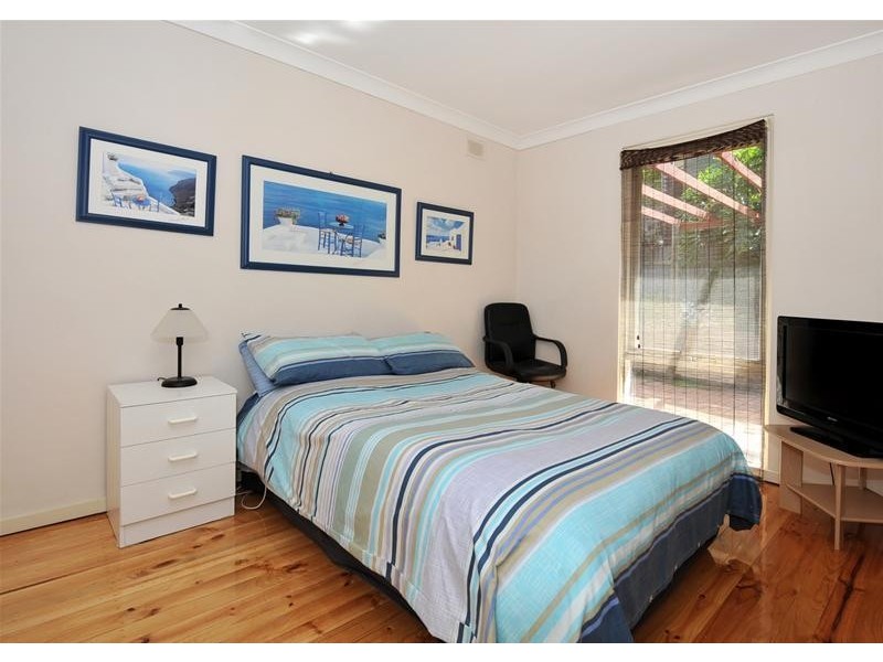 12 Larkdale Crescent, O’halloran Hill SA 5158