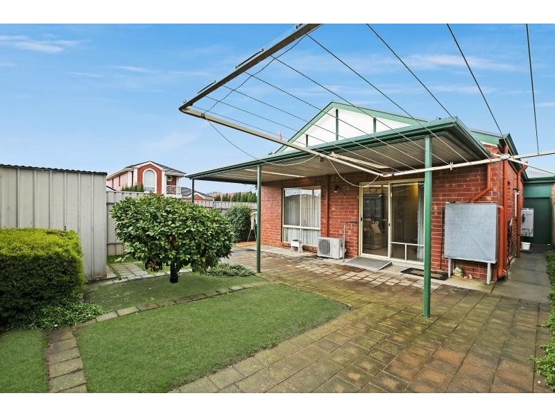 1 Bruce Avenue, Mitchell Park SA 5043