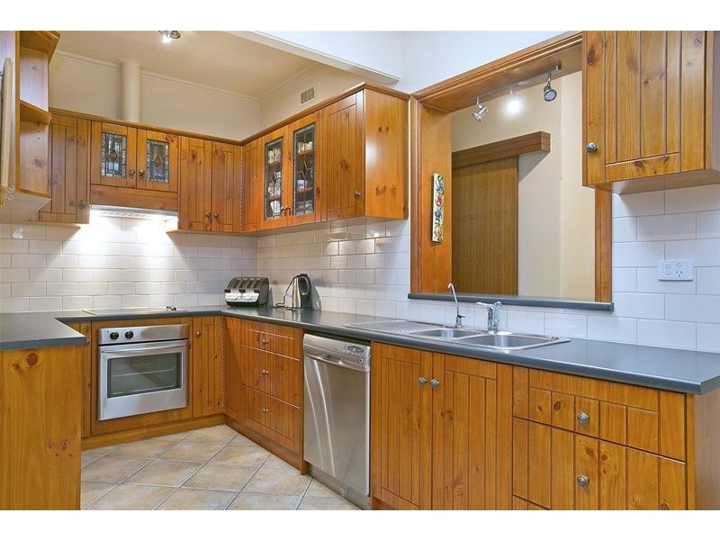 15 Scottish Avenue, Clovelly Park SA 5042