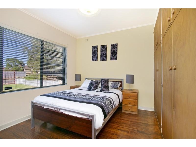 15 Scottish Avenue, Clovelly Park SA 5042