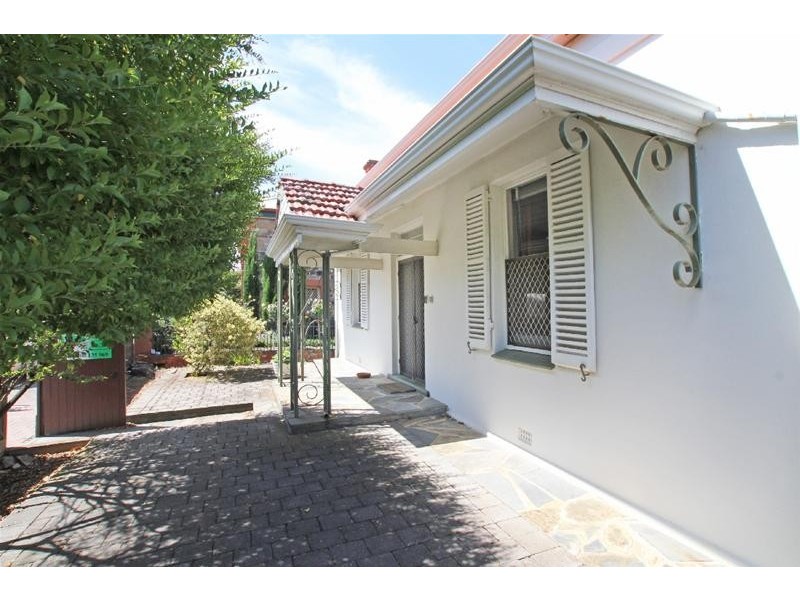 14 Bristol Street, Glenelg South SA 5045