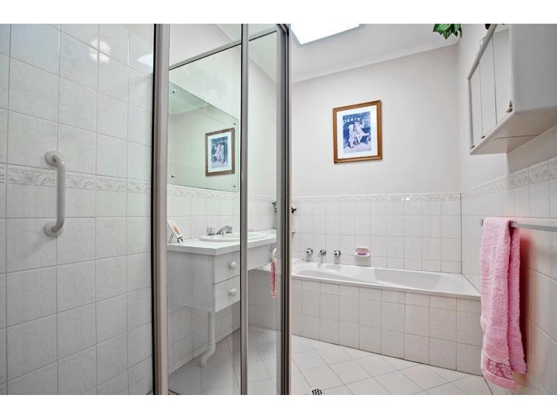 8/3 Ramrod Avenue, Hallett Cove SA 5158