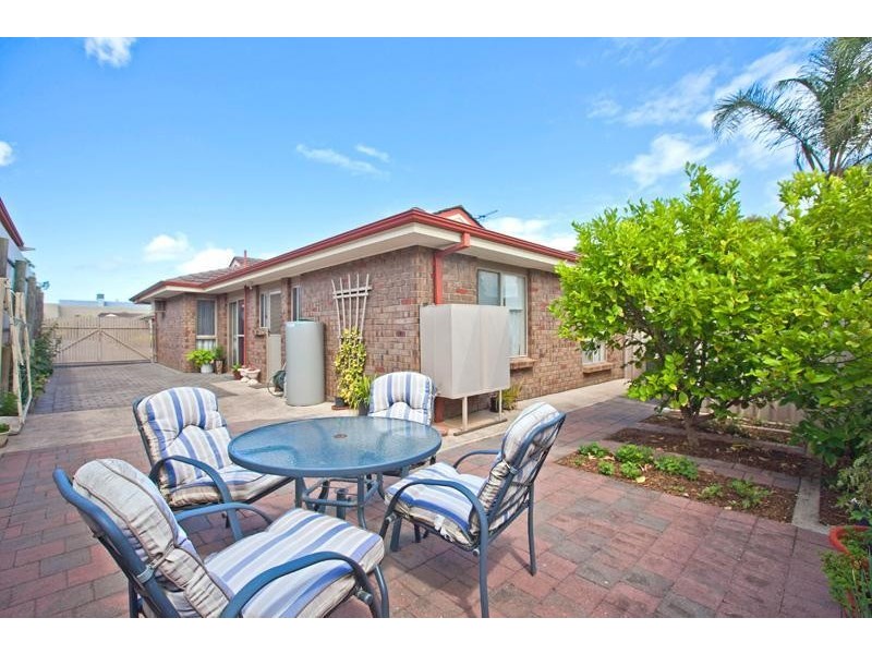 8/3 Ramrod Avenue, Hallett Cove SA 5158