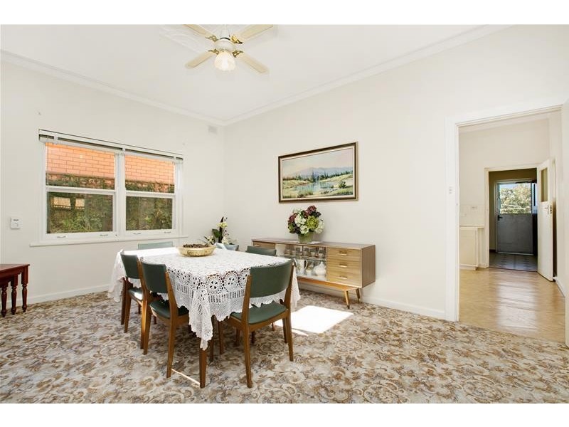 4 Gurrs Road, Seaton SA 5023