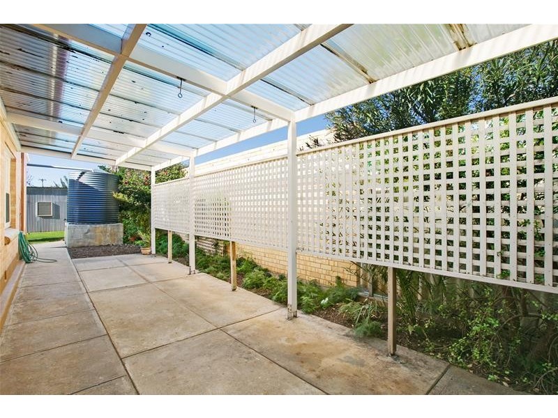 4 Gurrs Road, Seaton SA 5023